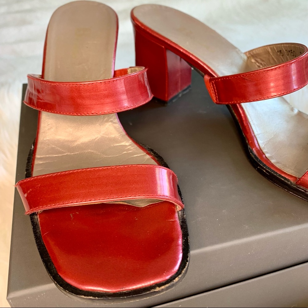 Browns Red Sandals - size 7